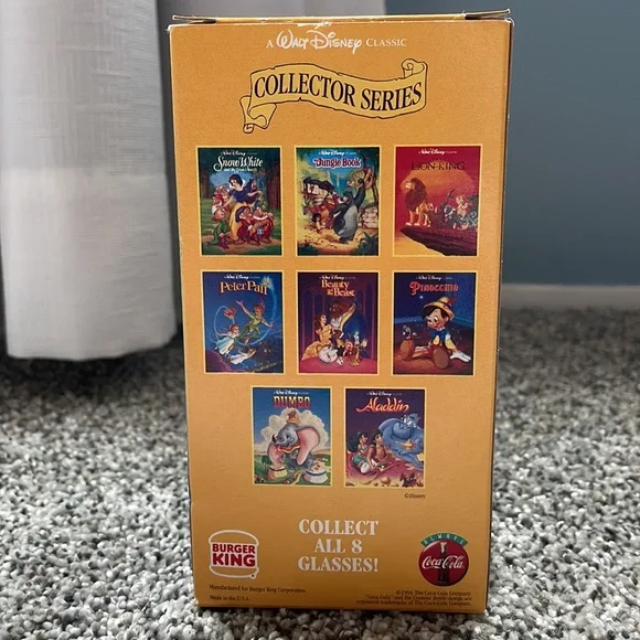 DISNEY 1994 Vintage Cup Collector Series, Pinocchio - Picture 4 of 7